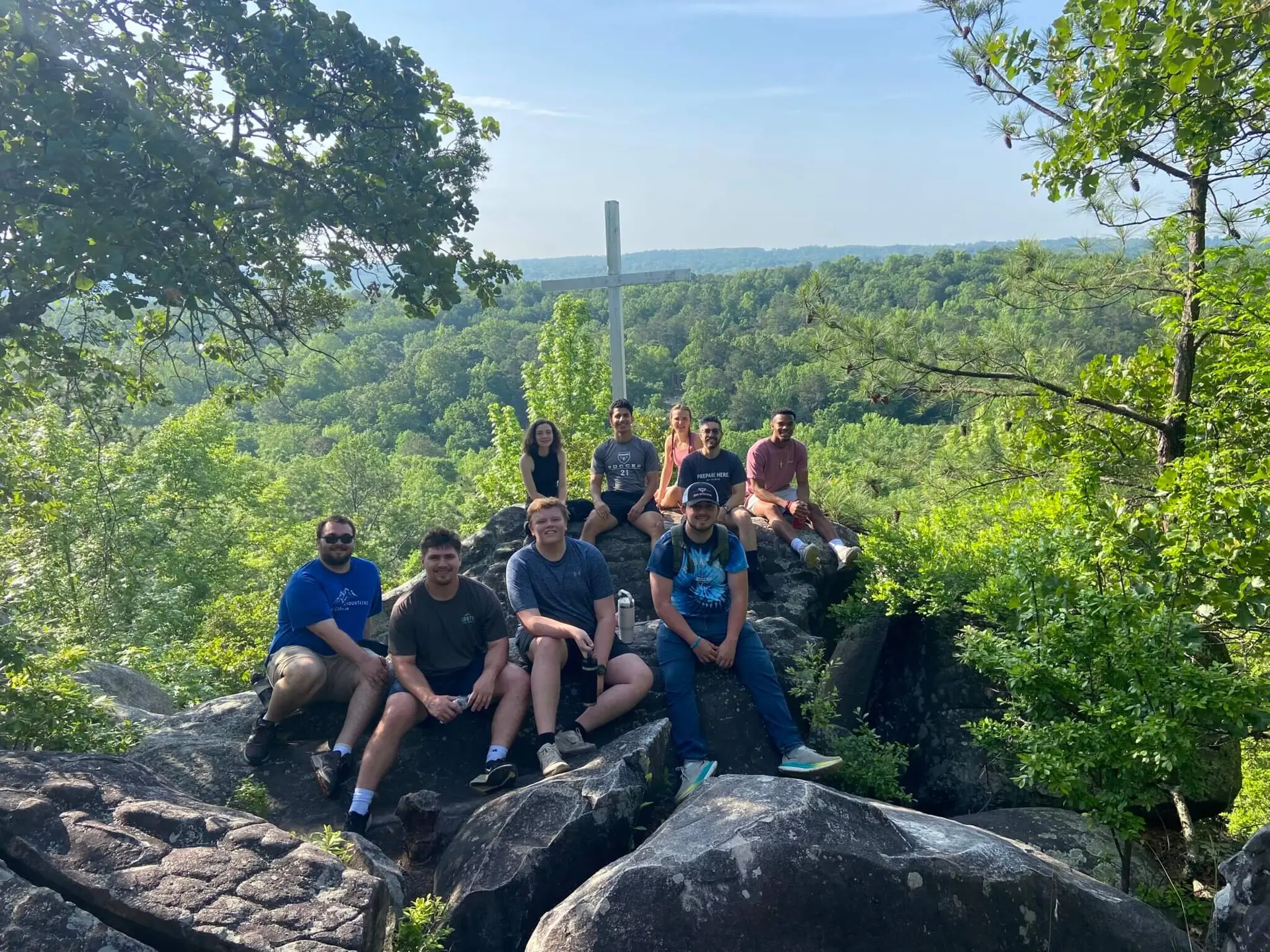 Auburn University Montgomery (AUM) BCM students hiking